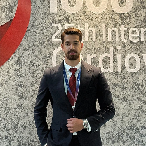 images/members/ghahremani-new.webp#joomlaImage://local-images/members/ghahremani-new.webp?width=500&height=500